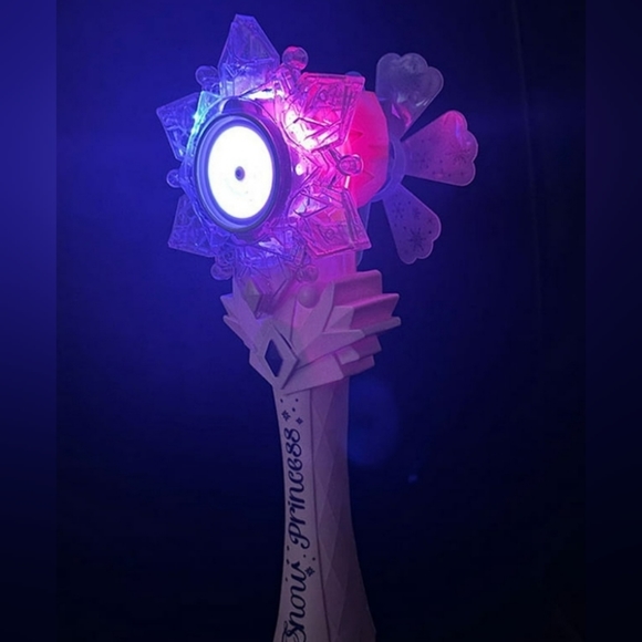 NIB PRINCESS WINDMILL BUBBLE WAND - Picture 4 of 6